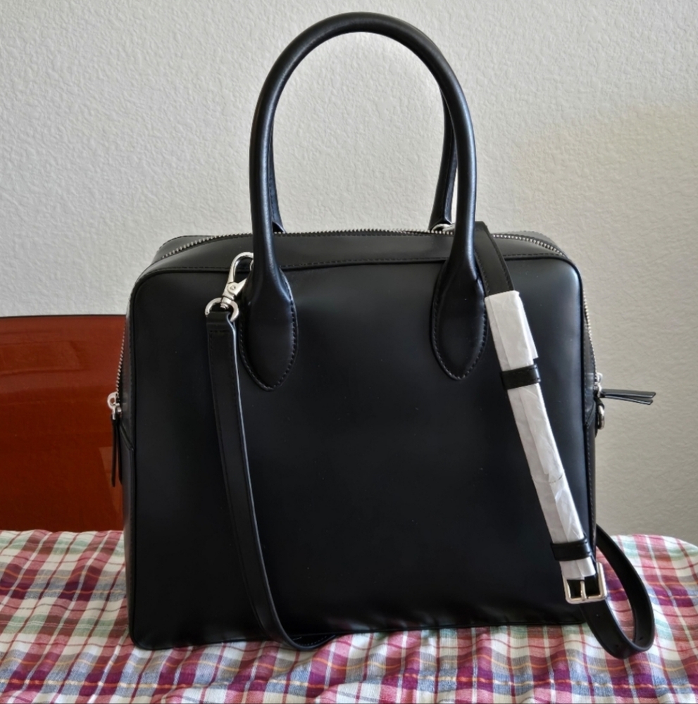 we-ar4 Flight Bag NWT